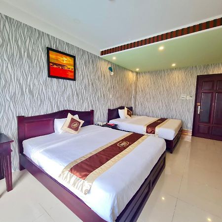 Ozon Hotel Nam Can Esterno foto
