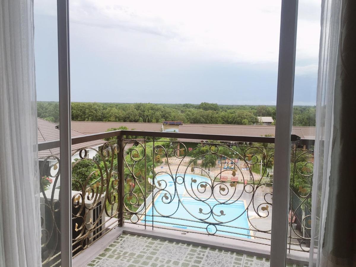 Ozon Hotel Nam Can Esterno foto