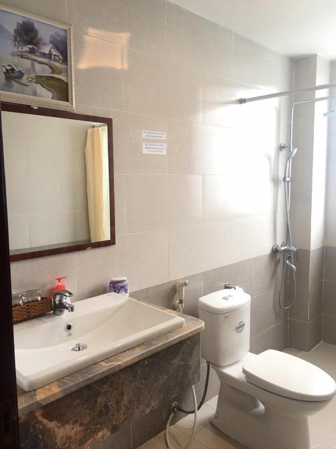 Ozon Hotel Nam Can Esterno foto