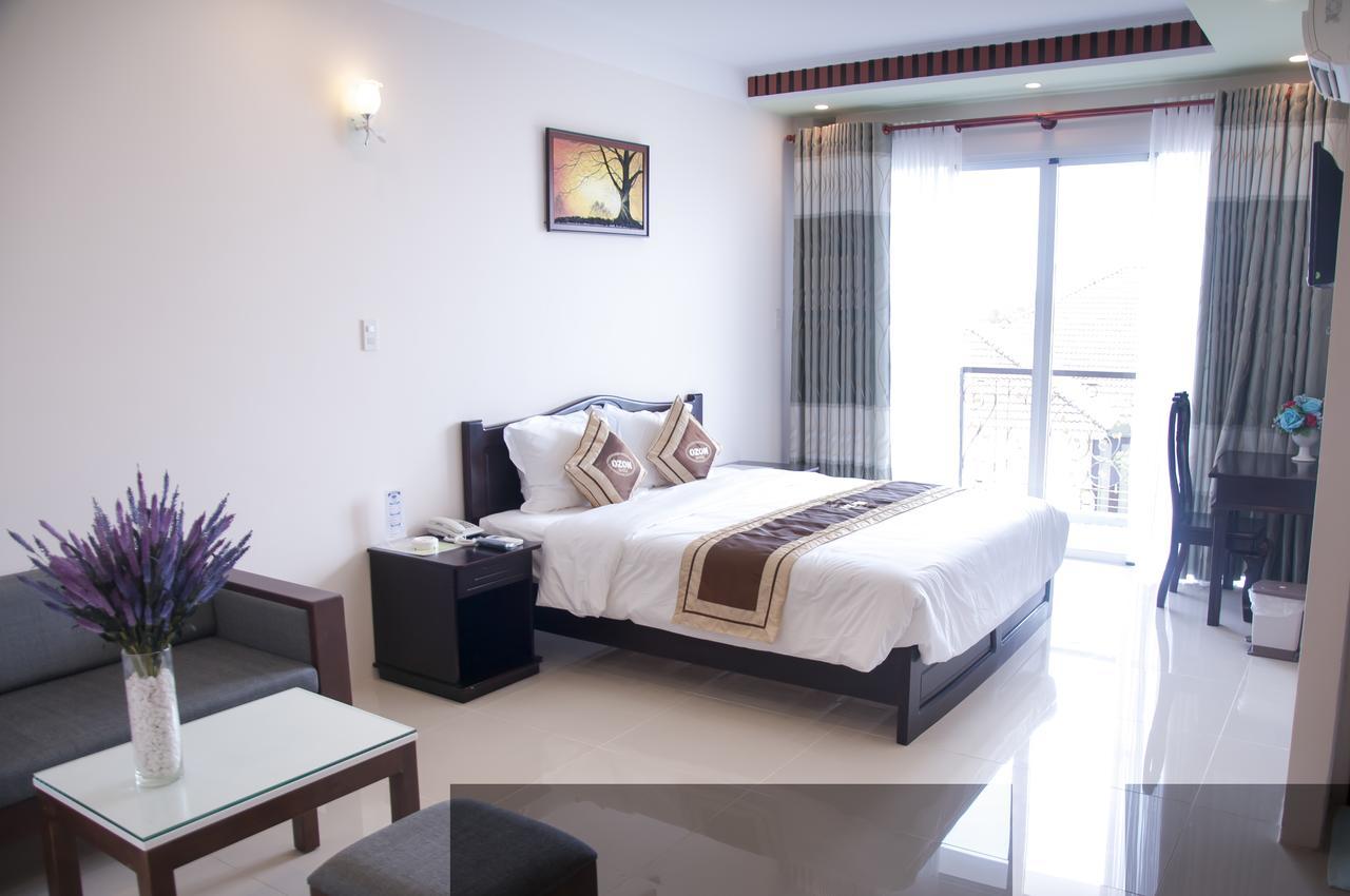 Ozon Hotel Nam Can Esterno foto